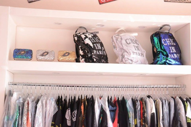 VIVEZ CHIC ET GLAMOUR CHEZ COBRA BEAUTY HAIR SHOP DECOLE FAYE SUR LA VDN APRES L'ANCIEN GOOD RADE. VIVEZ CHIC ET GLAMOUR CHEZ COBRA BEAUTY HAIR SHOP DECOLE FAYE SUR LA VDN APRES L'ANCIEN GOOD RADE.