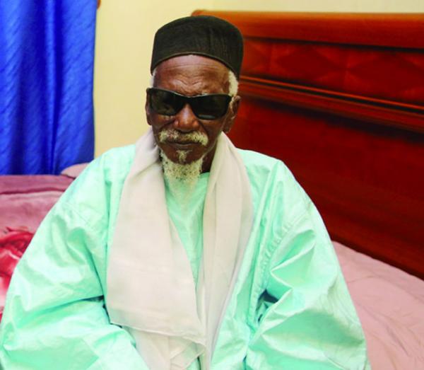 Touba : Le Khalife général des Mourides appelle les populations à réserver un accueil mémorable au Président Macky Sall Touba : Le Khalife général des Mourides appelle les populations à réserver un accueil mémorable au Président Macky Sall