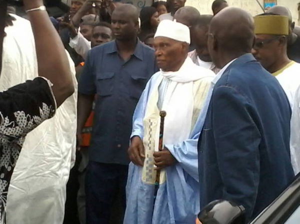 Avant de se rendre à Touba, Wade convoque son état-major politique Avant de se rendre à Touba, Wade convoque son état-major politique