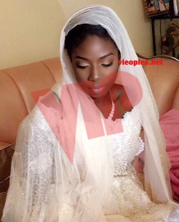 Photos exclusives de la fille de Youssou Ndour, Ndeye Sokhna et son mari Dame Amar. Photos exclusives de la fille de Youssou Ndour, Ndeye Sokhna et son mari Dame Amar.