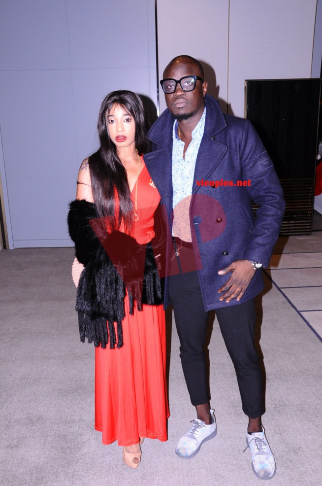 Voici la propriétaire du salon de beauté des VIP parisienne Swan Fashion toute classe au gala de l'African Leadership Award de Paris.