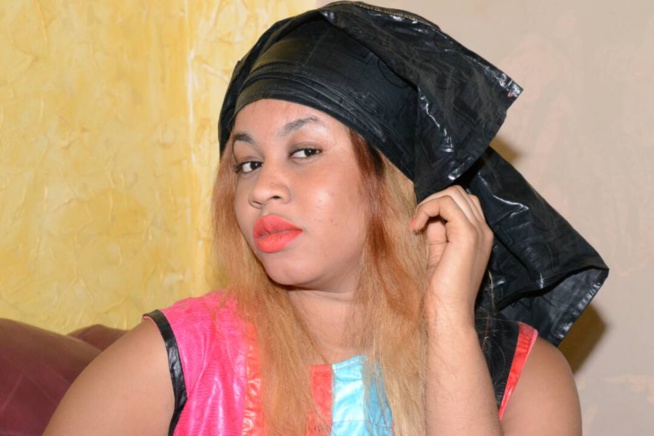 Madame Niane, la nouvelle épouse du couturier Djily Création au grand magal de Touba.