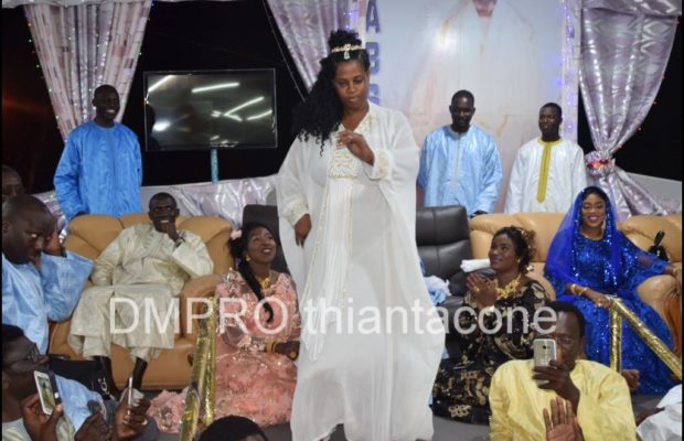 Magal touba 2017: Les révélations de Cheikh Béthio sur des américains Thiantacone Magal touba 2017: Les révélations de Cheikh Béthio sur des américains Thiantacone