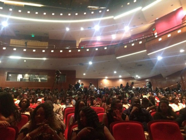 Les premières images: Avant première Bercy Youssou Ndour au grand théâtre de Dakar avant Accor Hotel Aréna Paris Bercy