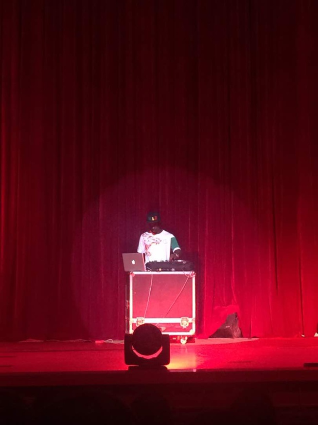 Les premières images: Avant première Bercy Youssou Ndour au grand théâtre de Dakar avant Accor Hotel Aréna Paris Bercy