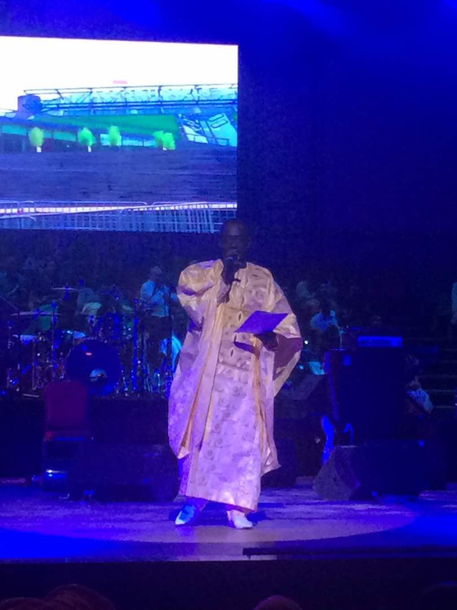 Les premières images: Avant première Bercy Youssou Ndour au grand théâtre de Dakar avant Accor Hotel Aréna Paris Bercy
