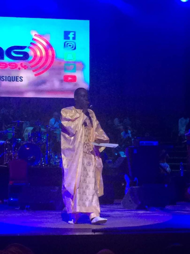 Les premières images: Avant première Bercy Youssou Ndour au grand théâtre de Dakar avant Accor Hotel Aréna Paris Bercy