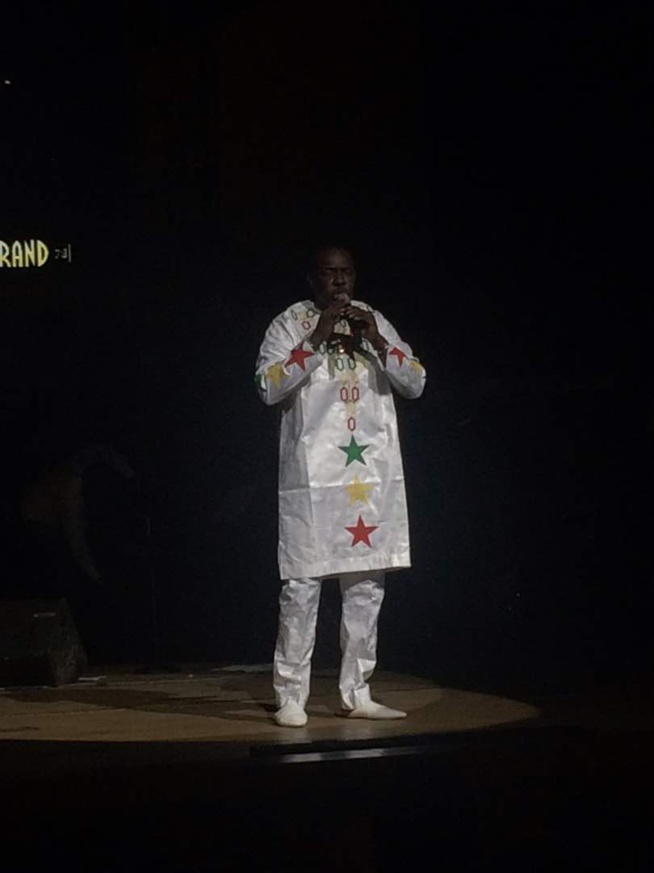 Les premières images: Avant première Bercy Youssou Ndour au grand théâtre de Dakar avant Accor Hotel Aréna Paris Bercy