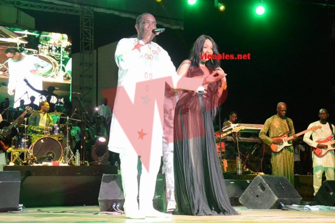 Avant première Bercy Viviane Chedid hot et sexy sur scène avec Youssou Ndour au grand théâtre.