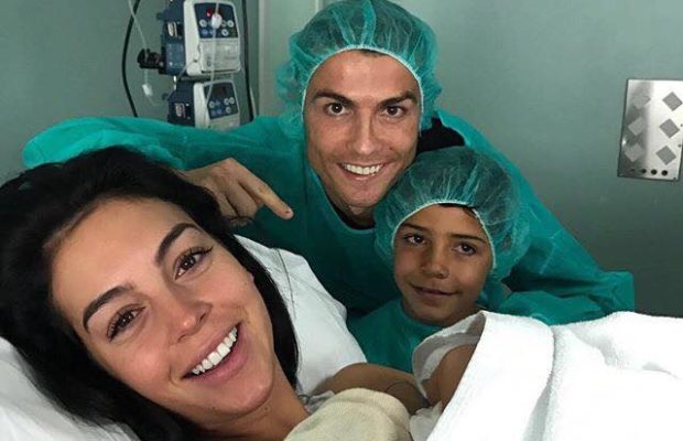 Cristiano Ronaldo, papa : Georgina Rodriguez vient d’accoucher, découvrez LA première photo !
