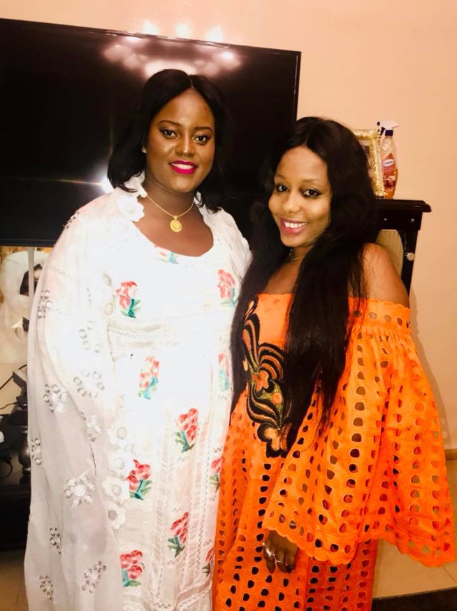 Magal 2017 – L’épouse de Samuel Sarr en compagnie de… Magal 2017 – L’épouse de Samuel Sarr en compagnie de…