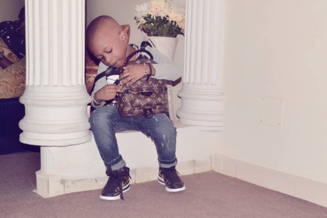 ANNIVERSAIRE: Mouhamed Diouf, le fils de Pape et Bébé Basse souffle 3 bougies de plus. ANNIVERSAIRE: Mouhamed Diouf, le fils de Pape et Bébé Basse souffle 3 bougies de plus.