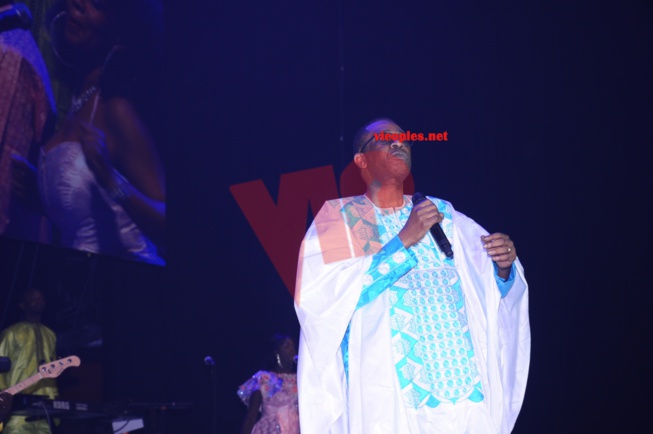 Bercy 2017: Youssou Ndour l'incontestable fierté d'un peuple dans la "TOTALE". Regardez Bercy 2017: Youssou Ndour l'incontestable fierté d'un peuple dans la "TOTALE". Regardez