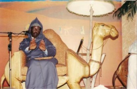 Serigne Cheikh Ahmad Tidiane SY Al Maktoum : un héritage politico-spirituel prêché par l’exemple ( par ELhadji Mounirou NDIAYE, Economiste) Serigne Cheikh Ahmad Tidiane SY Al Maktoum : un héritage politico-spirituel prêché par l’exemple ( par ELhadji Mounirou NDIAYE, Economiste)