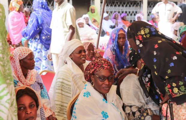 Bagarre entre le cousin de Macky Sall et Birane Faye Bagarre entre le cousin de Macky Sall et Birane Faye