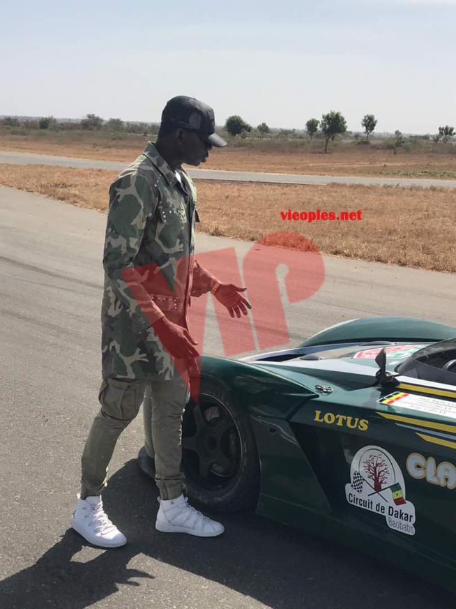 EXCLUSIF: Pape Diouf en action pour une bombe de fin d'année à découvrir bientôt.