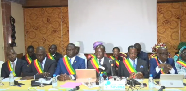 Affaire Khalifa Sall : Les députés de l’opposition vilipendent Macky Sall devant l’UE Affaire Khalifa Sall : Les députés de l’opposition vilipendent Macky Sall devant l’UE
