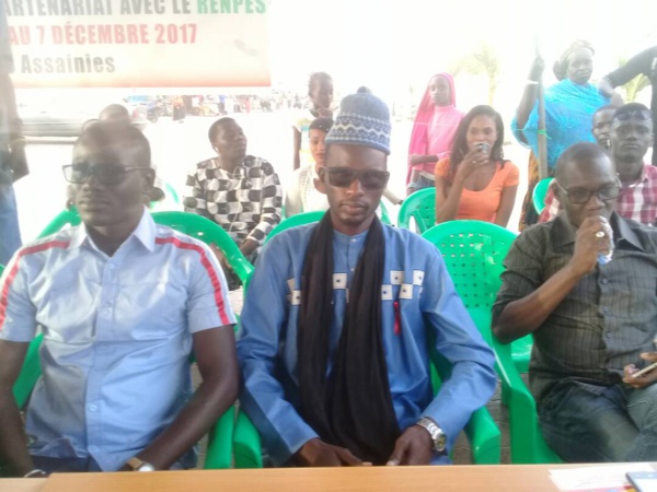 Journée internationale de lutte contre le Sida célébrée par le RENPES Journée internationale de lutte contre le Sida célébrée par le RENPES