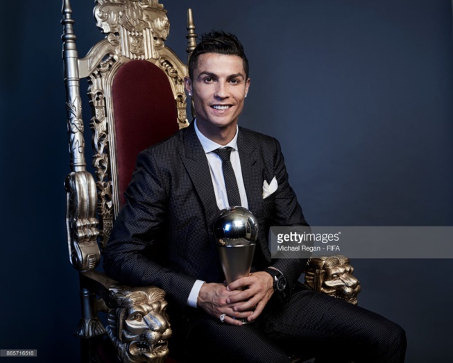 Dernière minute – Cristiano Ronaldo ballon d’or 2017, découvrez la place de Messi et de Sadio Mané