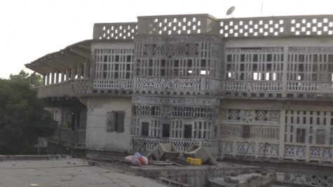 Ndiassane: L’histoire de cet immeuble du 2e Khalife, dont les Djinns ont participé à la construction Ndiassane: L’histoire de cet immeuble du 2e Khalife, dont les Djinns ont participé à la construction