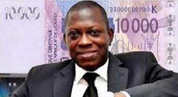 Pour avoir critiqué le franc CFA, Ouattara fait virer un économiste de l’OIF Pour avoir critiqué le franc CFA, Ouattara fait virer un économiste de l’OIF