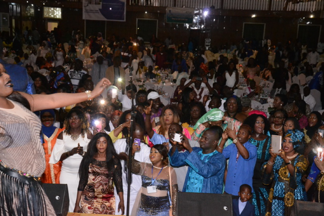 Quand le Yeungueul Guéusseum" monte sa force en Gambie avec Pape Diouf; Regardez Quand le Yeungueul Guéusseum" monte sa force en Gambie avec Pape Diouf; Regardez