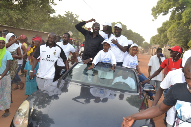 BANJUL: Pape Diouf en visite à l'usine YORO BASSE ICE PLANT TANJI de son beau frère. BANJUL: Pape Diouf en visite à l'usine YORO BASSE ICE PLANT TANJI de son beau frère.