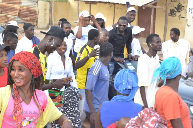 BANJUL: Pape Diouf en visite à l'usine YORO BASSE ICE PLANT TANJI de son beau frère.