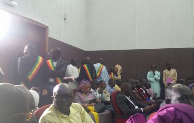 Affaire Khalifa Sall : Le procès renvoyé… Affaire Khalifa Sall : Le procès renvoyé…