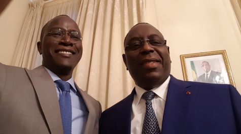 Yakham Mbaye, Dg du quotidien "Le Soleil" : "je suis un Directeur coloré en mission" Yakham Mbaye, Dg du quotidien "Le Soleil" : "je suis un Directeur coloré en mission"