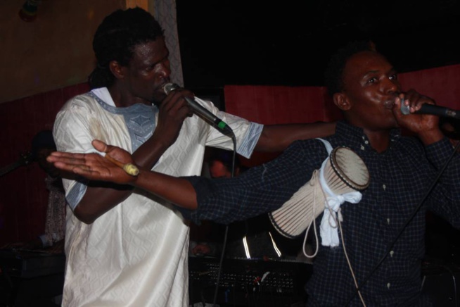 TOURNEE EUROPEENE: Assane Ndiaye et son Nguéweul gui mettent le feu à Bergamo en Italie. TOURNEE EUROPEENE: Assane Ndiaye et son Nguéweul gui mettent le feu à Bergamo en Italie.