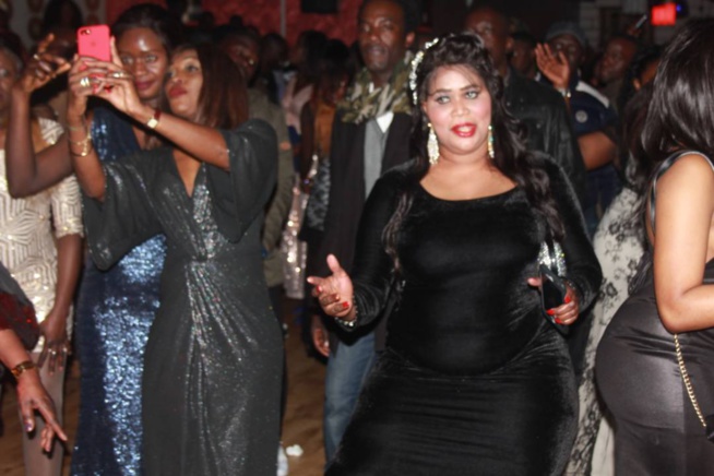 TOURNEE EUROPEENE: Assane Ndiaye et son Nguéweul gui mettent le feu à Bergamo en Italie. TOURNEE EUROPEENE: Assane Ndiaye et son Nguéweul gui mettent le feu à Bergamo en Italie.