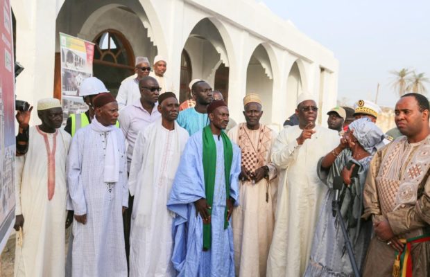 Le président Macky Sall sur le chantier de la grande Mosquée de Kolda