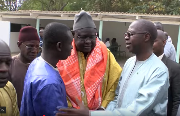Le Pm Boune Abdallah Dionne à la levée du corps du père de Pape Diouf Le Pm Boune Abdallah Dionne à la levée du corps du père de Pape Diouf