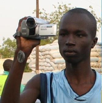 VIDEO- PHOTOS: Homme de l’année 2017 – Dame Dieng, l’entrepreneur de l’ombre, génie en informatique !