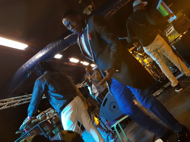 Fin d’année, Sidy diop et Assane Ndiaye explosent le Palais des Congrès de Montreuil avec Rakhou Prod à Paris. Fin d’année, Sidy diop et Assane Ndiaye explosent le Palais des Congrès de Montreuil avec Rakhou Prod à Paris.