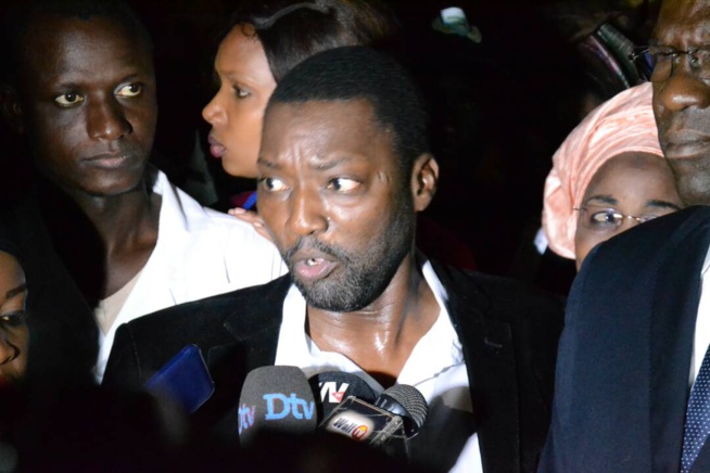 Bébé de l'année: Le maire de Pikine Ablaye Timbo sillonne les maternités de Pikine, Fass Mbao et Keur Massar. En images Bébé de l'année: Le maire de Pikine Ablaye Timbo sillonne les maternités de Pikine, Fass Mbao et Keur Massar. En images