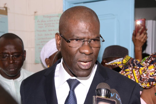 Bébé de l'année: Le maire de Pikine Ablaye Timbo sillonne les maternités de Pikine, Fass Mbao et Keur Massar. En images Bébé de l'année: Le maire de Pikine Ablaye Timbo sillonne les maternités de Pikine, Fass Mbao et Keur Massar. En images