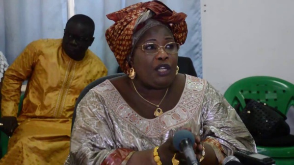 Aminata Mbengue Ndiaye : « Depuis 2007, Khalifa Sall complote contre Ousmane Tanor Dieng » Aminata Mbengue Ndiaye : « Depuis 2007, Khalifa Sall complote contre Ousmane Tanor Dieng »