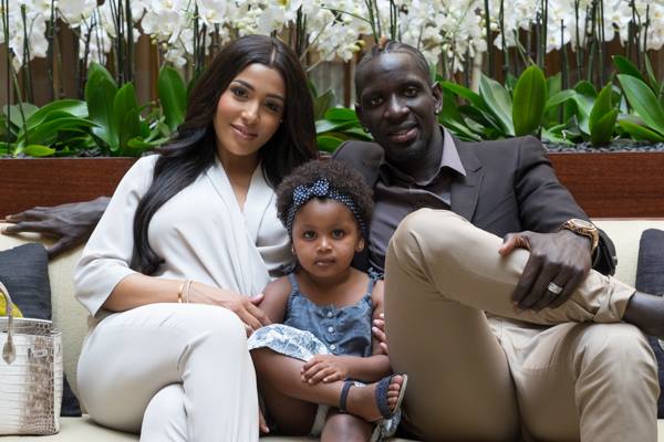 Mamadou Sakho et sa femme Madja nagent dans le bonheur Mamadou Sakho et sa femme Madja nagent dans le bonheur
