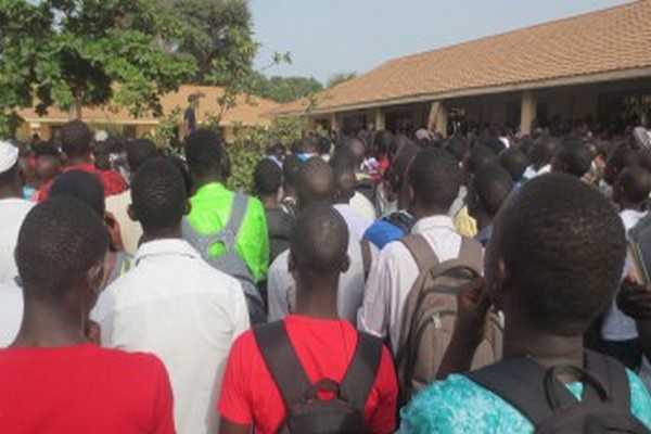 Université Assane Seck de Ziguinchor: Une affaire de détournement présumé de 500 millions pollue l'atmosphère Université Assane Seck de Ziguinchor: Une affaire de détournement présumé de 500 millions pollue l'atmosphère