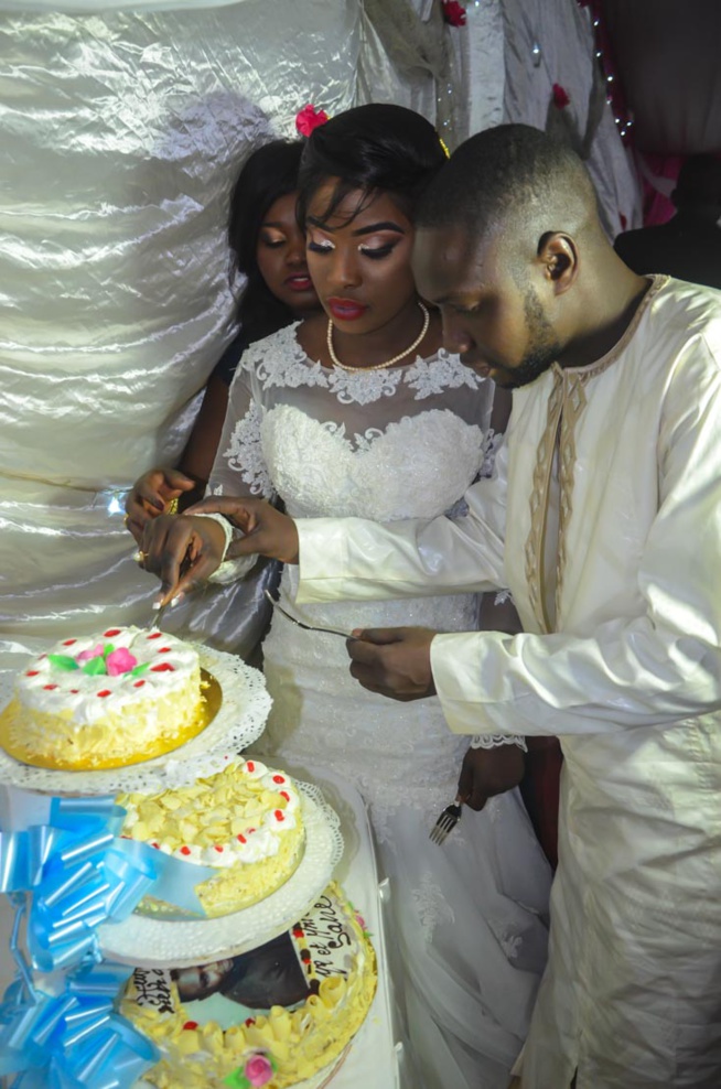 Voici les images de L’incroyable réception du mariage entre Mame Diarra Babou