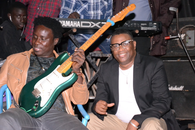 JOUR J - 2 MALÉ MBAYE à fond dans ses répétitions pour la grande nuit au théâtre national Daniel Sorano. JOUR J - 2 MALÉ MBAYE à fond dans ses répétitions pour la grande nuit au théâtre national Daniel Sorano.