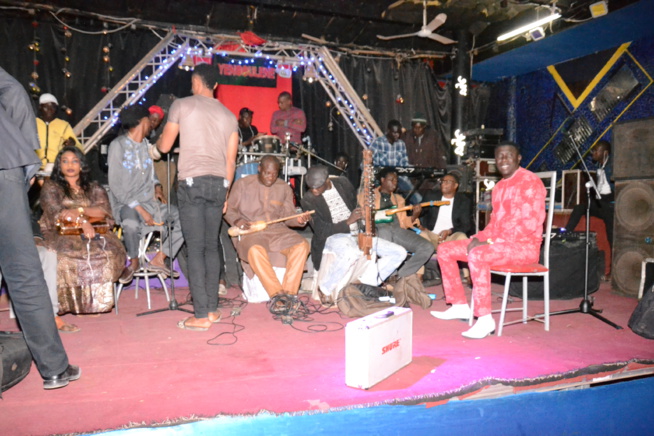 JOUR J - 2 MALÉ MBAYE à fond dans ses répétitions pour la grande nuit au théâtre national Daniel Sorano. JOUR J - 2 MALÉ MBAYE à fond dans ses répétitions pour la grande nuit au théâtre national Daniel Sorano.