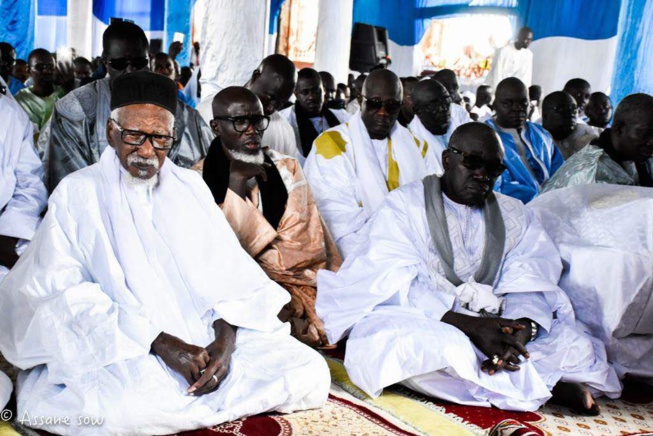 Rappel à dieu de Serigne Sidy Moctar le khalide des mourides, en images le chef de l'Etat à Touba. Rappel à dieu de Serigne Sidy Moctar le khalide des mourides, en images le chef de l'Etat à Touba.