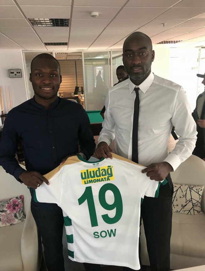 Transferts – Officiel : Moussa Sow rejoint Bursaspor ! Transferts – Officiel : Moussa Sow rejoint Bursaspor !