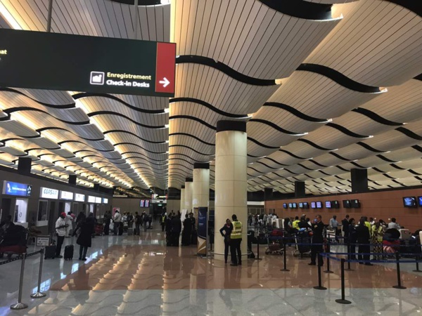 Commissariat Spécial de l'Aéroport de Diass: Intense Lobbying pour débarquer le commissaire Tendeng Commissariat Spécial de l'Aéroport de Diass: Intense Lobbying pour débarquer le commissaire Tendeng