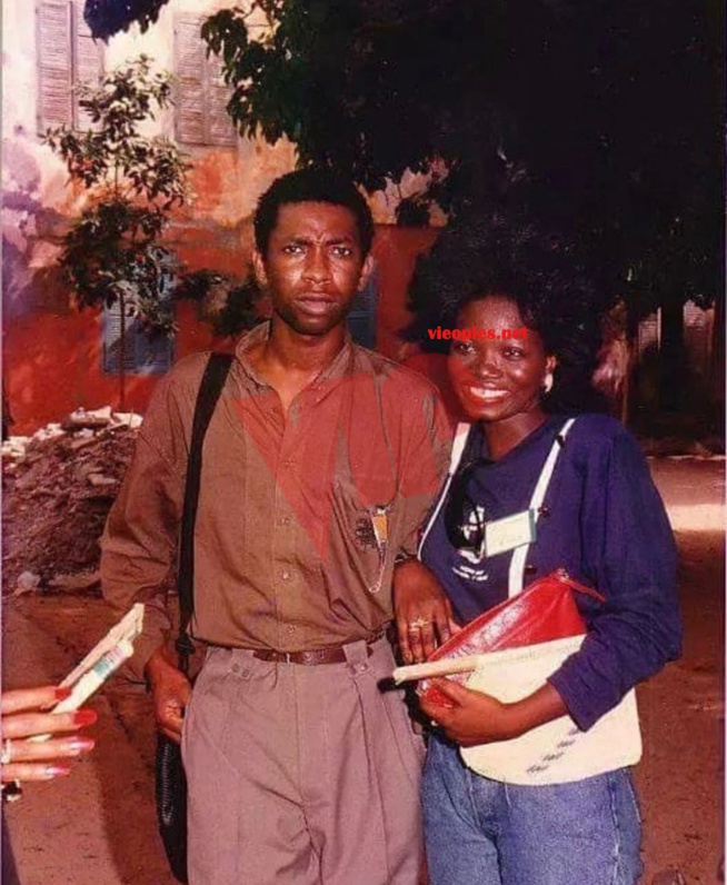 Qui est cette fille avec le roi du Mbalakh Youssou Ndour?