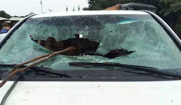 Sa voiture caillassée, les vitres de son appartement cassées: L'ancien Directeur de la Rts Mamadou Baal, réclame 4 millions de FCfa à son « ex-épouse » Sa voiture caillassée, les vitres de son appartement cassées: L'ancien Directeur de la Rts Mamadou Baal, réclame 4 millions de FCfa à son « ex-épouse »