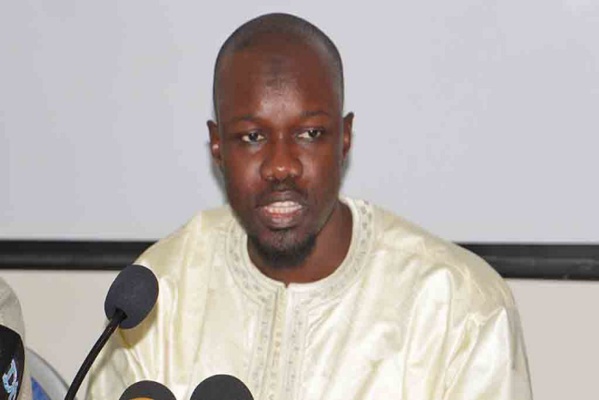 Ousmane Sonko avertit les opposants de Macky Sall: « Kufi fakastalu yangui Rebeuss » Ousmane Sonko avertit les opposants de Macky Sall: « Kufi fakastalu yangui Rebeuss »